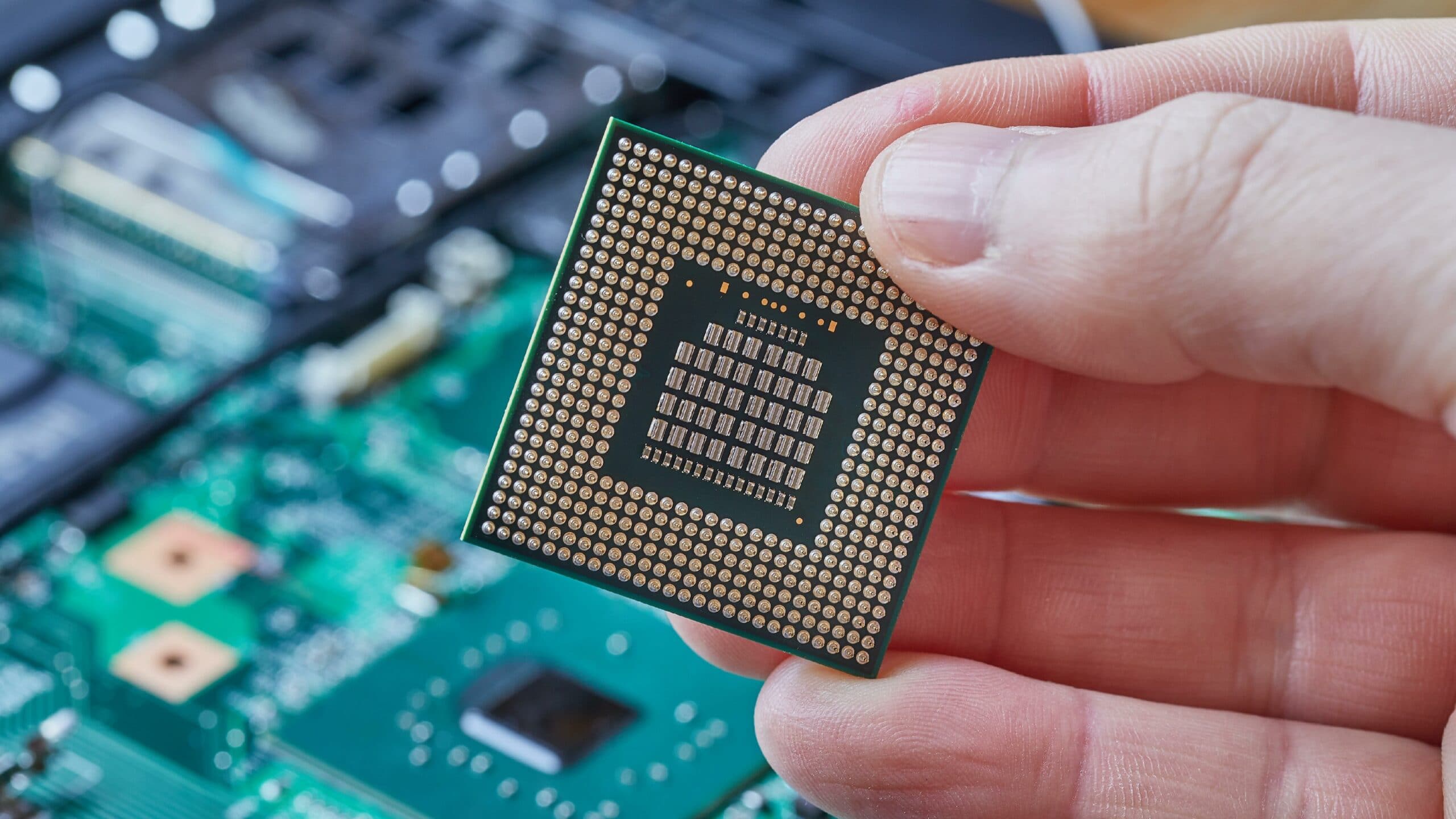 what-are-the-benefits-of-more-cpu-cores-advantages-simply-explained