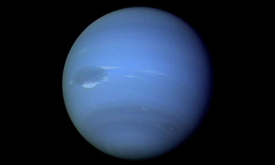 Planet Neptune: exciting and interesting facts about the ice giant ...